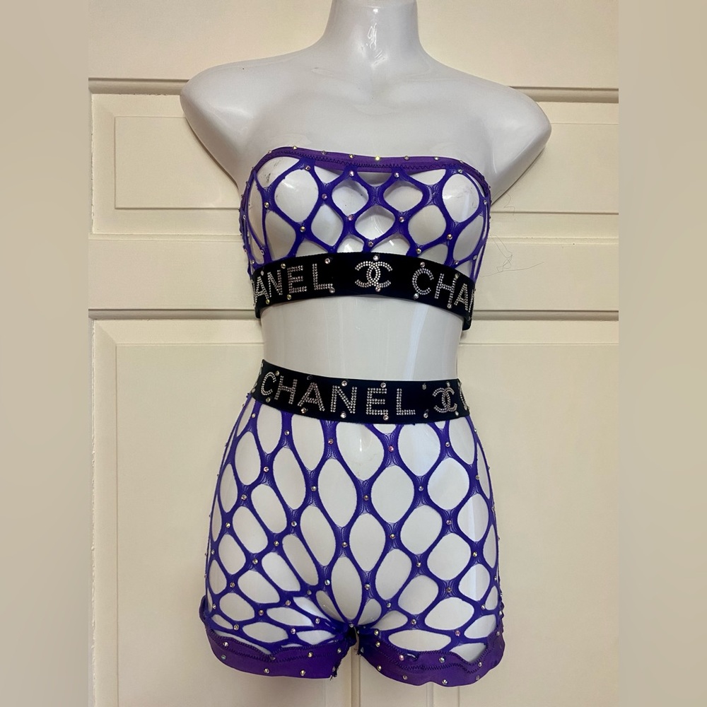 Exotic Dance Attire - Picture 3 of 6